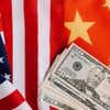 Bandeiras dos Estados Unidos e da China
