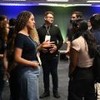 Imagem de jovens na Conferência Na Prática