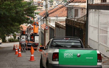 Trabalhadores da Enel em São Paulo