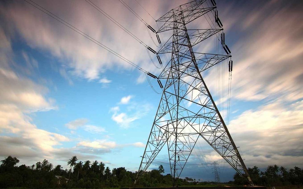 Imagem de torre de transmissão de energia