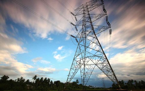 Imagem de torre de transmissão de energia