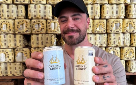 Felipe Titto mostra versão tradicional e zero da Original Ginger, refrigerante de gengibre