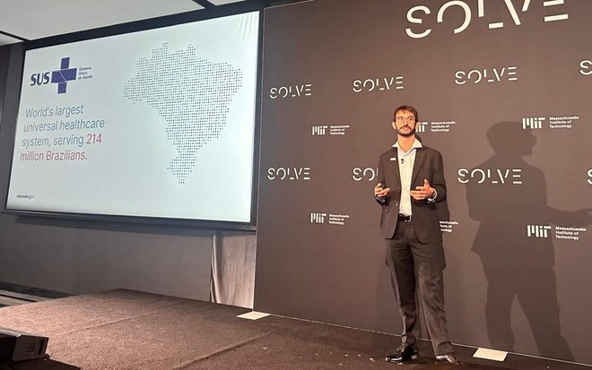 João Abreu, co-fundador e diretor executivo da ImpulsoGov, em evento do MIT em Nova Iorque