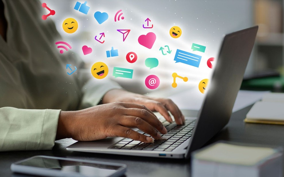 Emojis em notebook