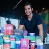 Matheus Mota mostra produtos vendidos na B4You