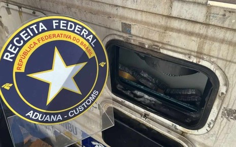 Receita Federal apreendeu 13,5 kg de cocaína em carga de frango congelado