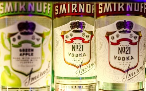 Garrafas de Smirnoff