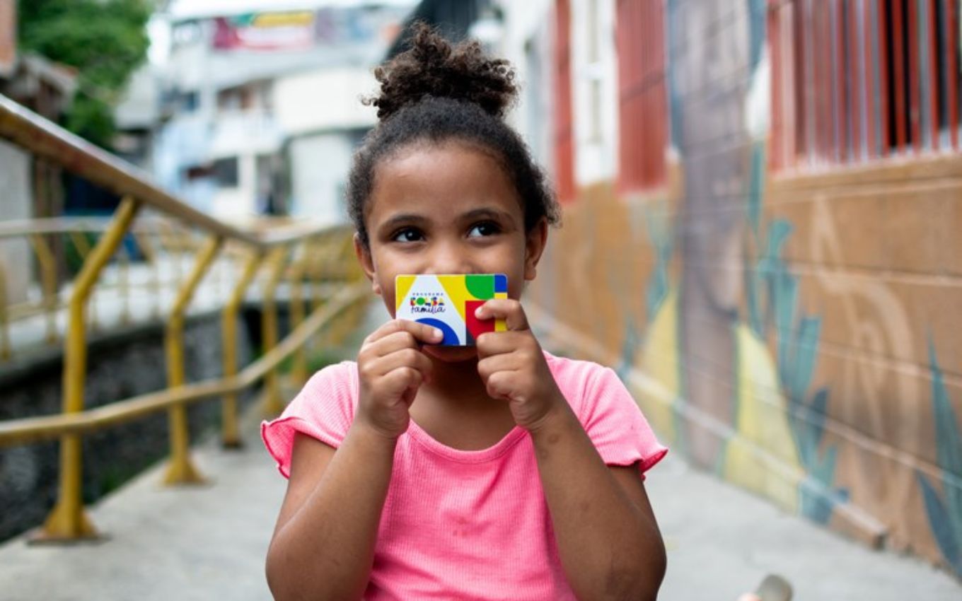 Bolsa Família termina pagamentos de setembro hoje (30); veja quem recebe